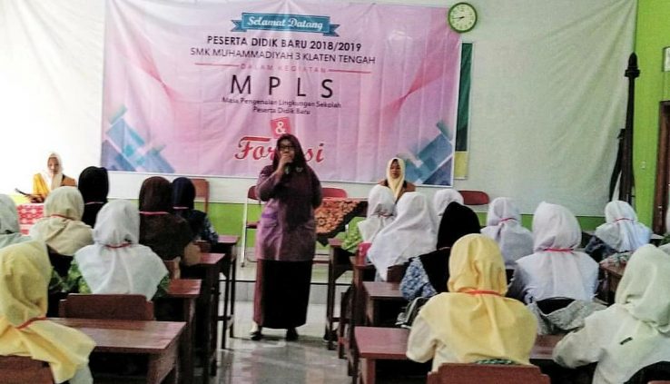 Masa Pengenalan Lingkungan Sekolah Bagi Siswa Baru